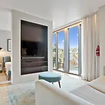 Santos Luxury And Gym V Apartment